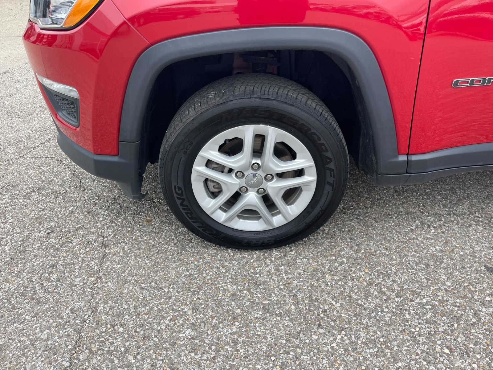 Used 2020 Red Jeep Sport image 31