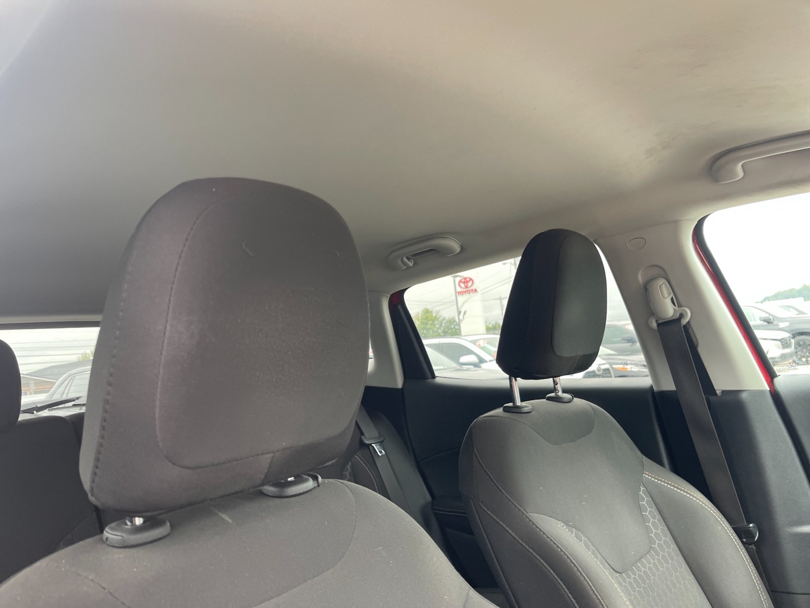 Used 2020 Red Jeep Sport image 17