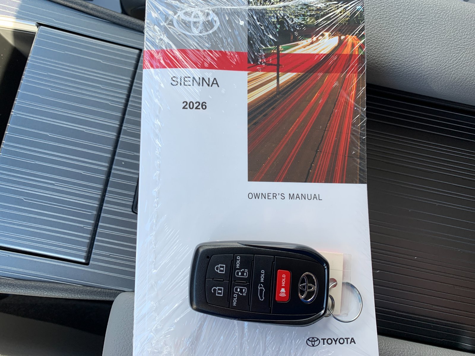 New 2026 Wind Chill Pearl Toyota XLE image 9