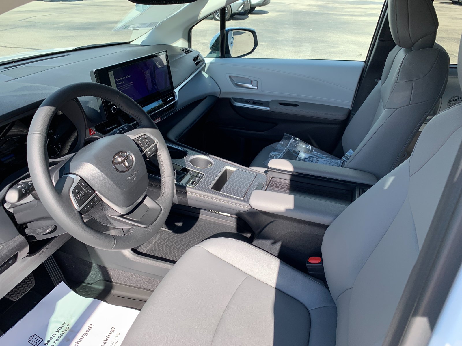 New 2026 Wind Chill Pearl Toyota XLE image 10