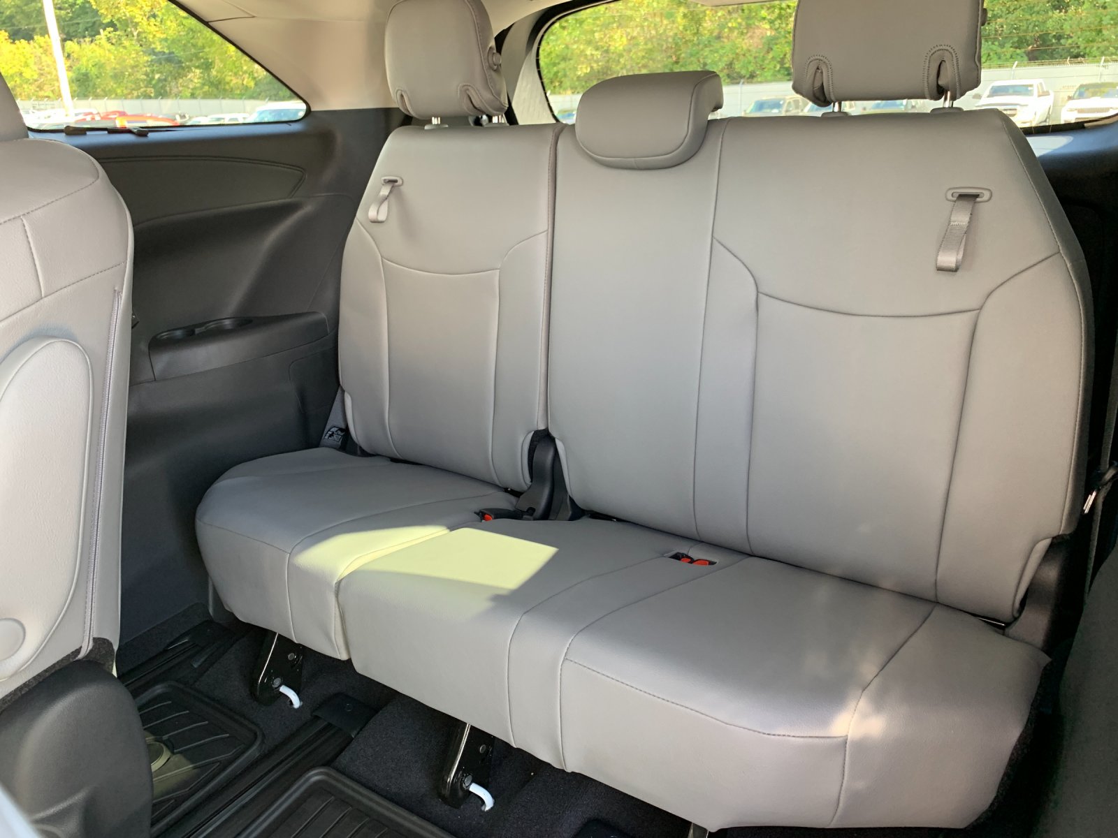 New 2026 Wind Chill Pearl Toyota XLE image 17