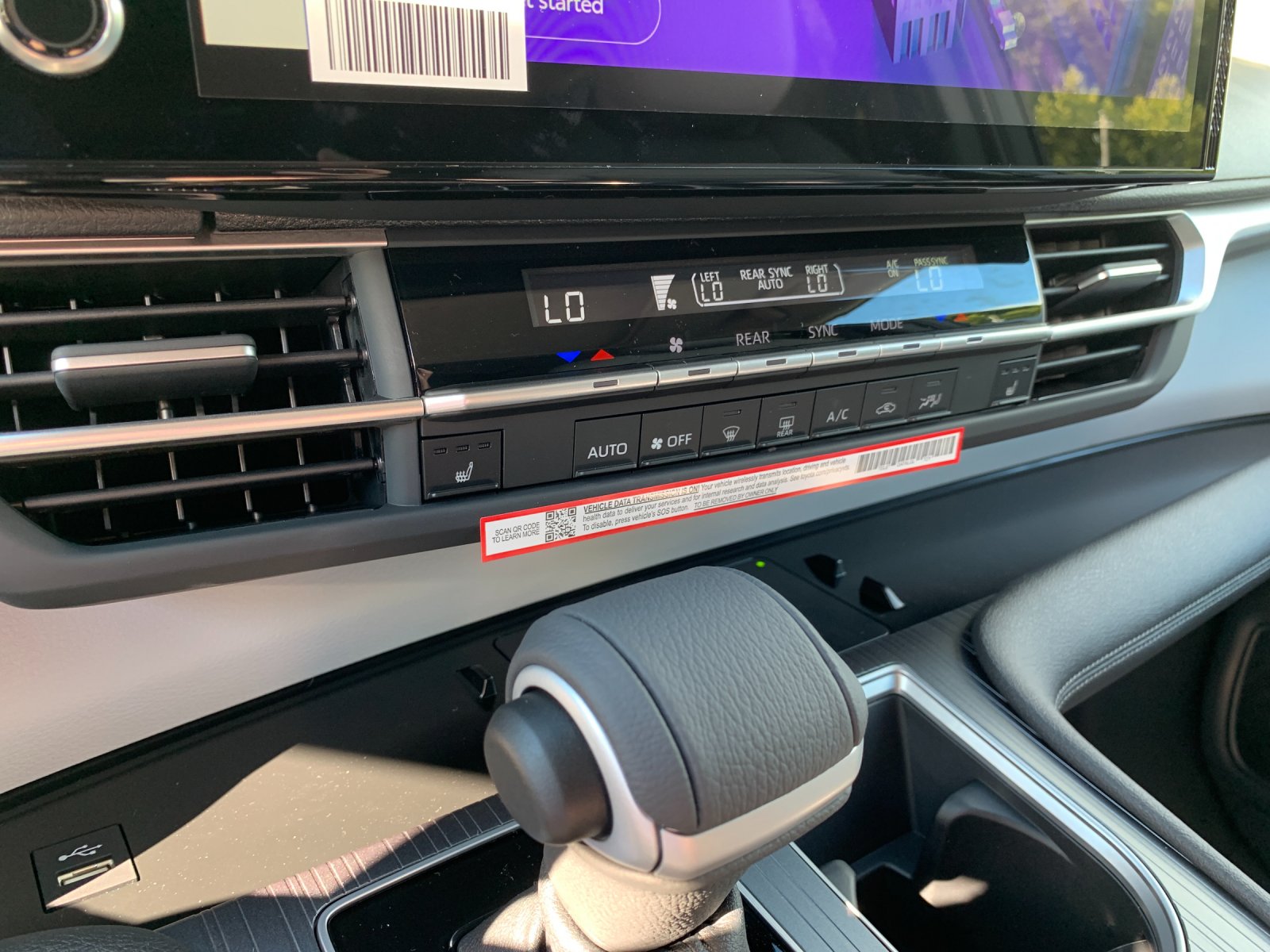New 2026 Wind Chill Pearl Toyota XLE image 23