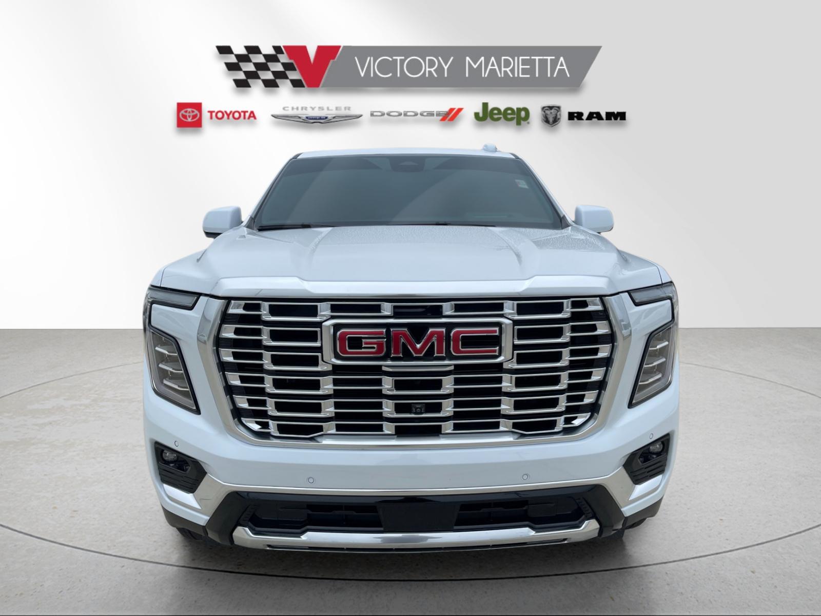 2026 GMC Yukon XL Denali - Photo 8