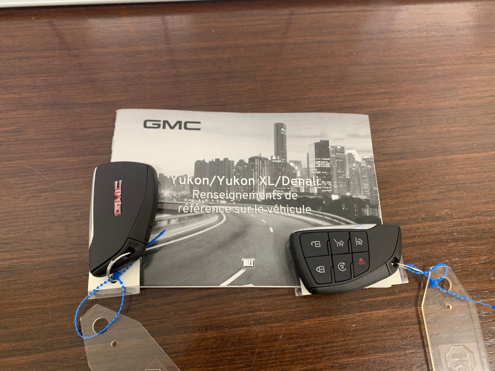 2026 GMC Yukon XL Denali - Photo 9