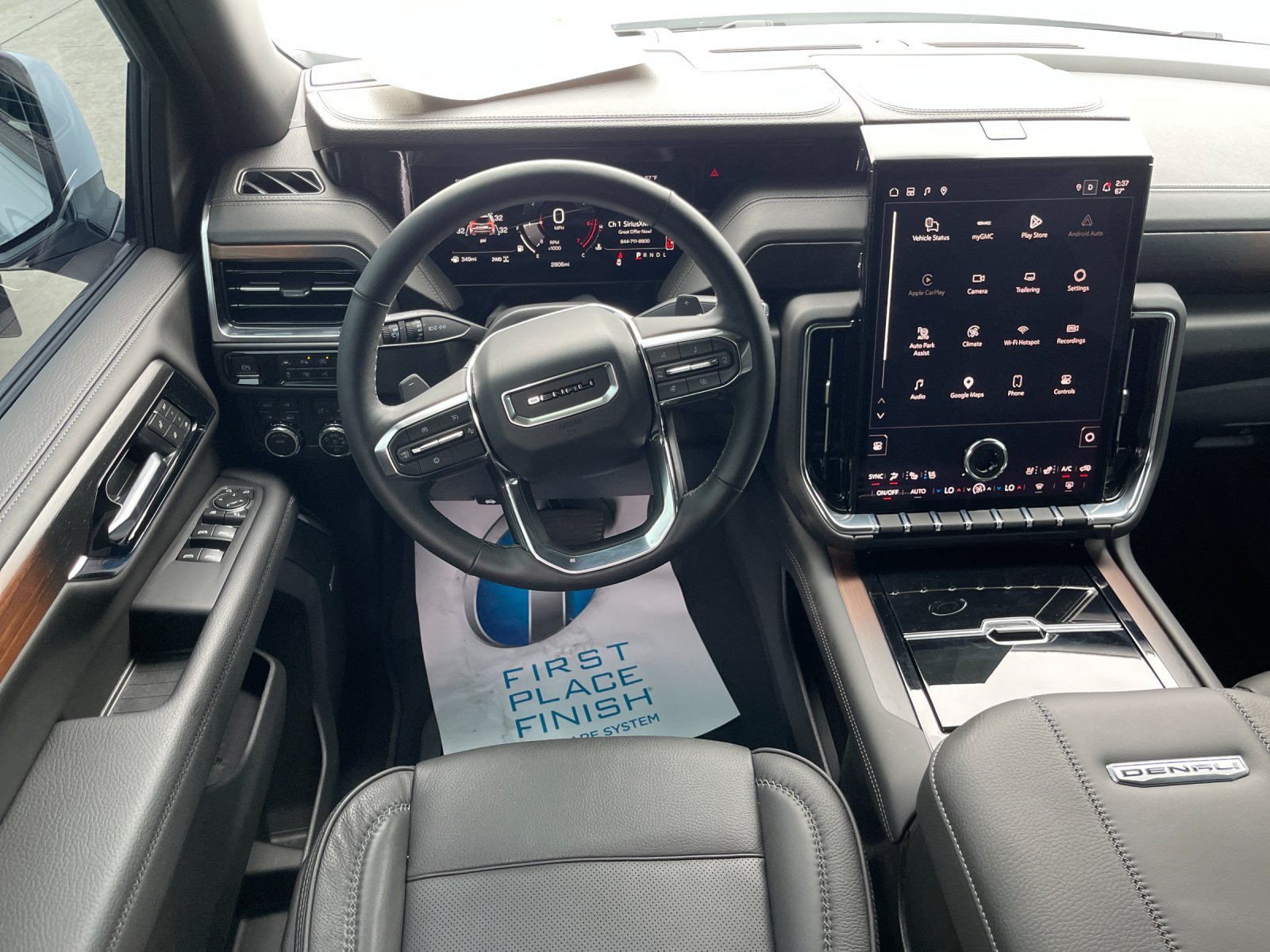 2026 GMC Yukon XL Denali - Photo 16