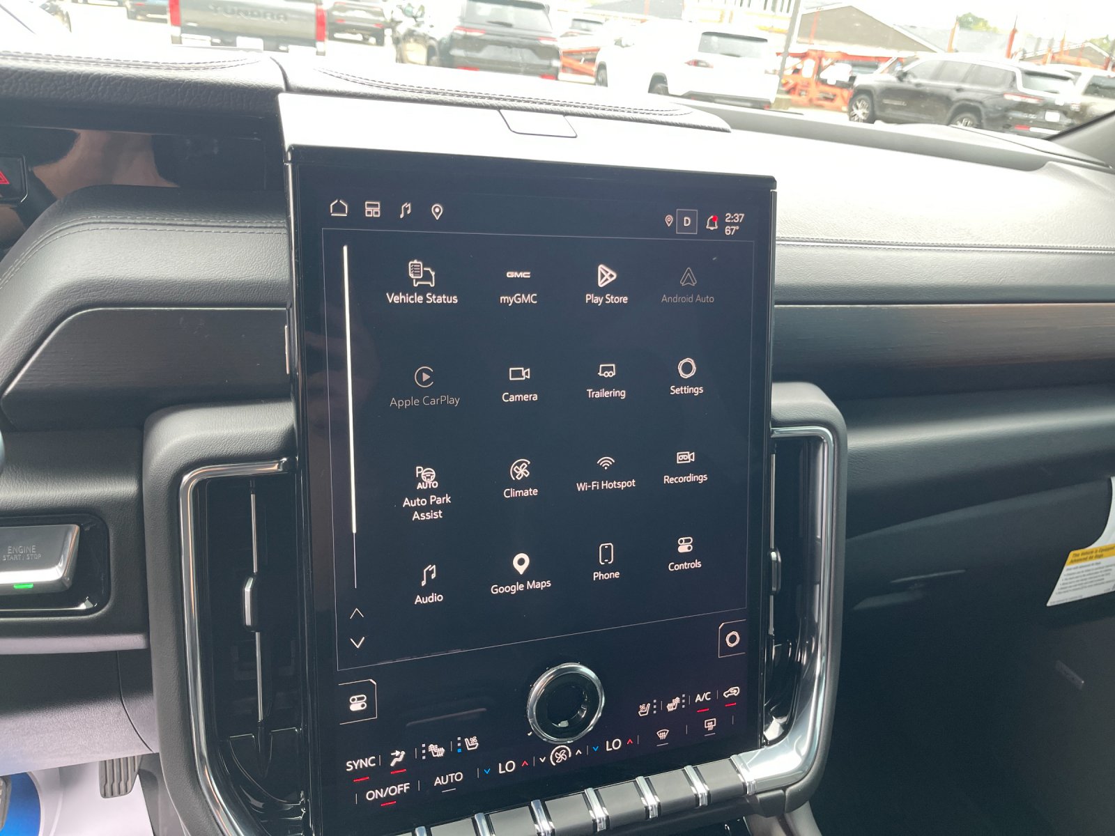 2026 GMC Yukon XL Denali - Photo 20