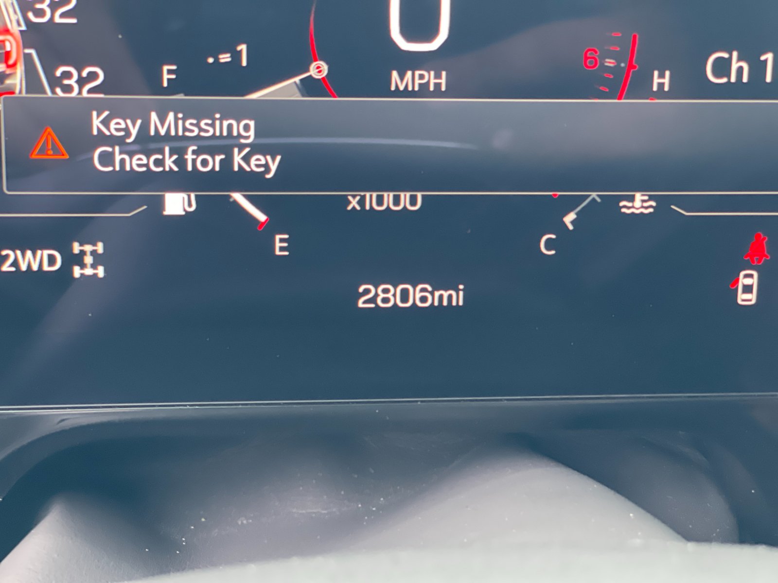 2026 GMC Yukon XL Denali - Photo 29