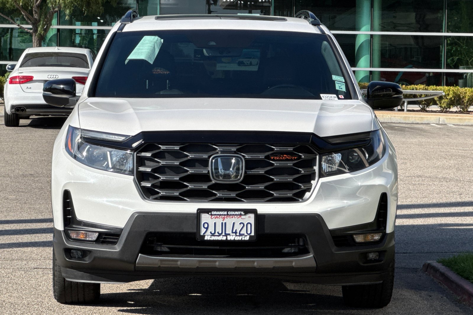 Certified Used 2023 Platinum White Pearl Honda AWD TRAILSPORT image 9
