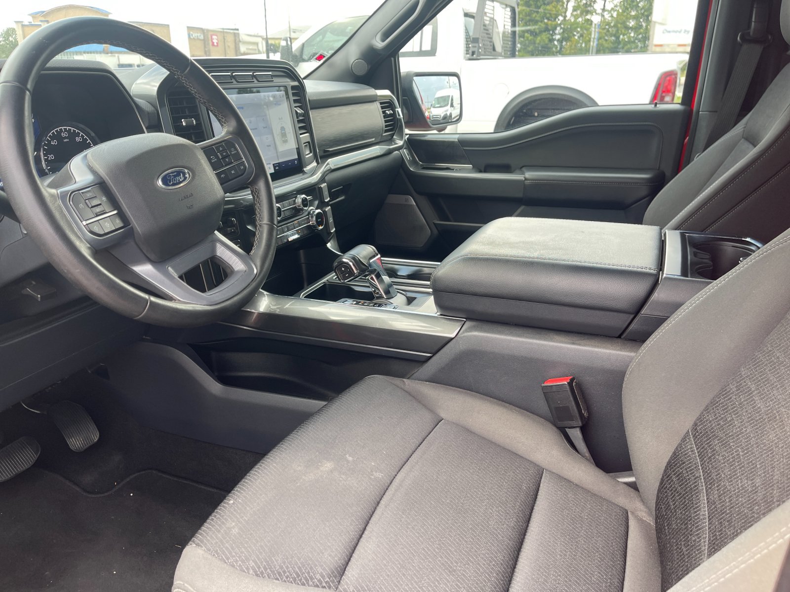 Used 2023 Red Ford XLT image 11