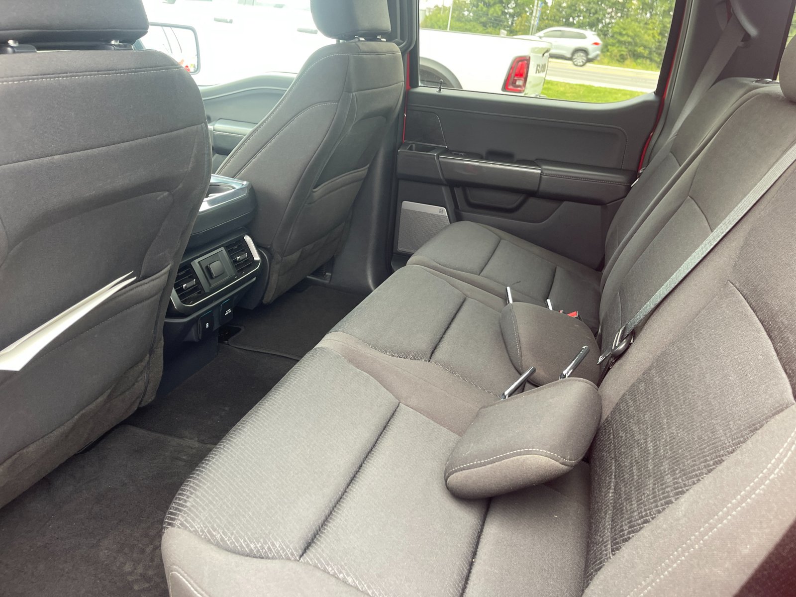 Used 2023 Red Ford XLT image 14