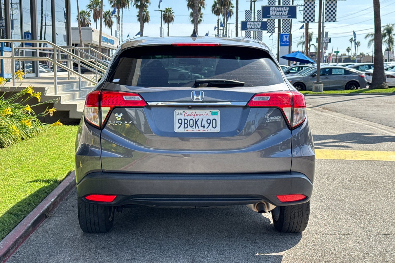 Certified Used 2022 Modern Steel Metallic Honda LX image 6