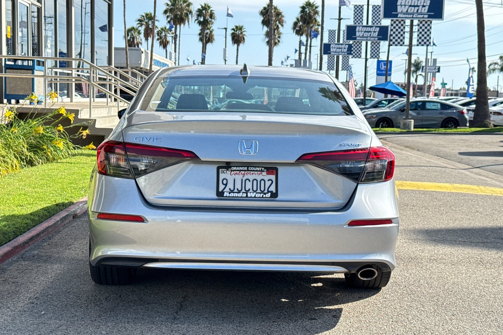 Certified Used 2024 Lunar Silver Metallic Honda Sport image 6