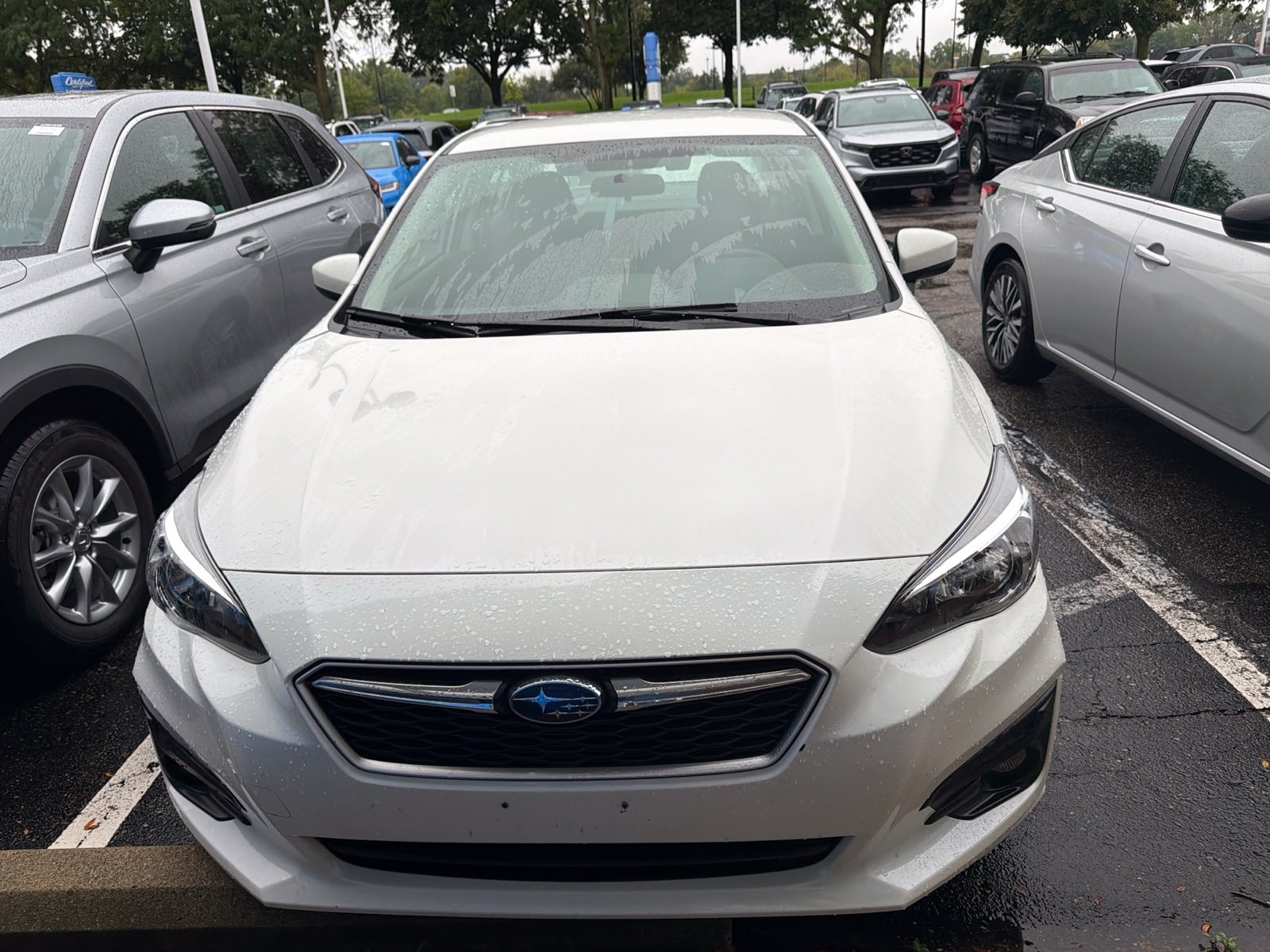 Used 2018 Crystal White Pearl Subaru 2.0i Premium image 2