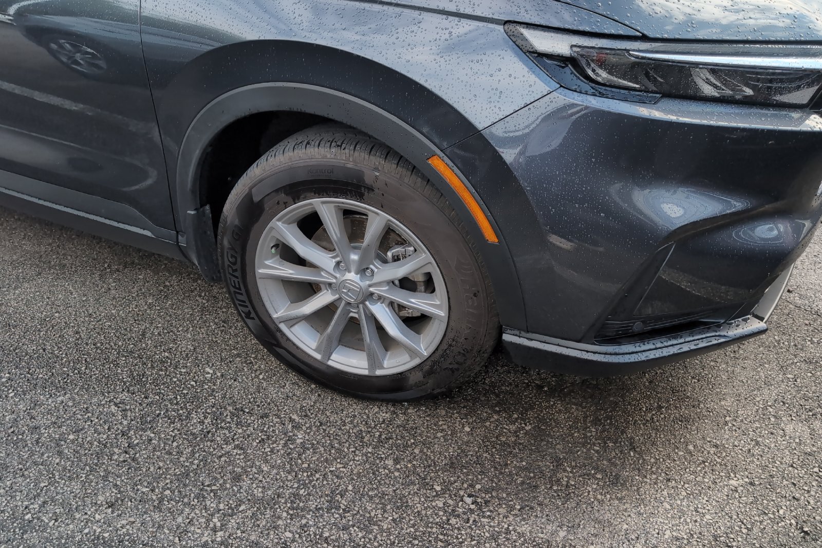 Used 2025 Gray Honda EX-L image 3