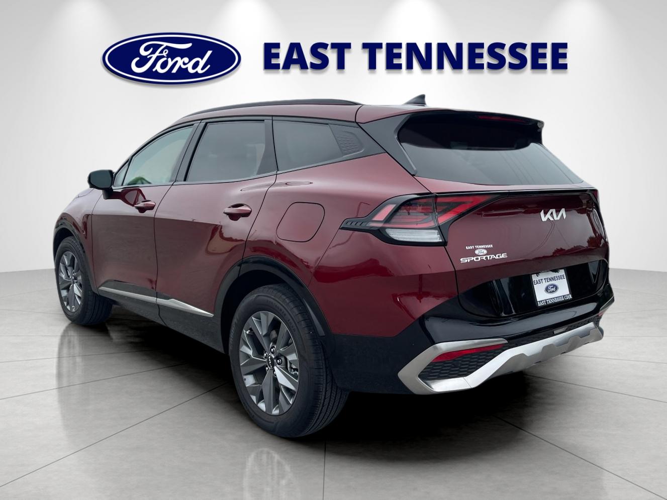 Used 2025 Red Kia SX-Prestige image 5
