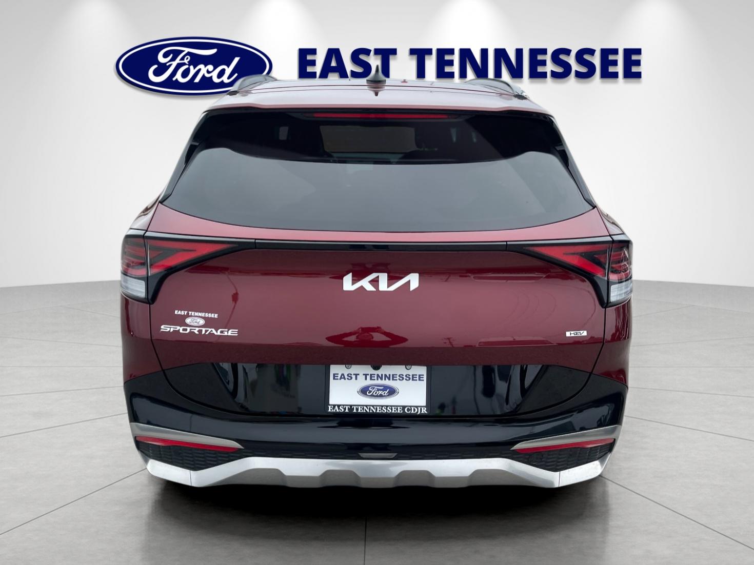 Used 2025 Red Kia SX-Prestige image 4
