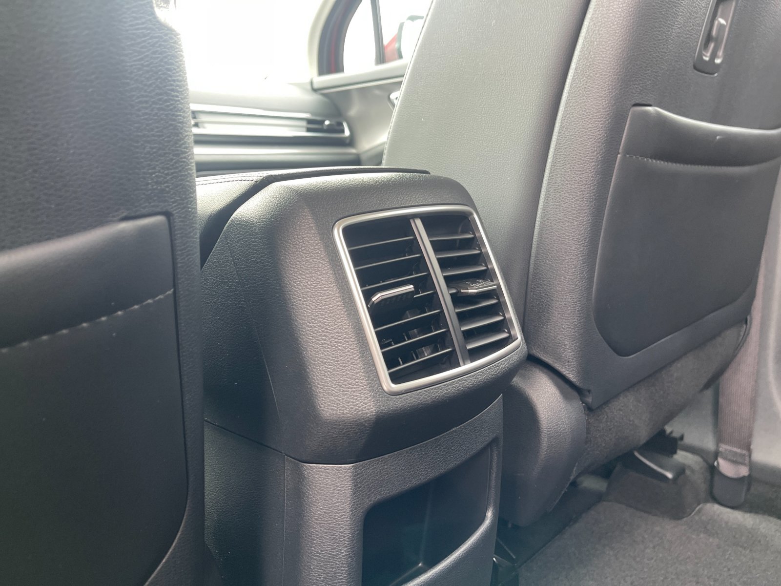 Used 2025 Red Kia SX-Prestige image 15