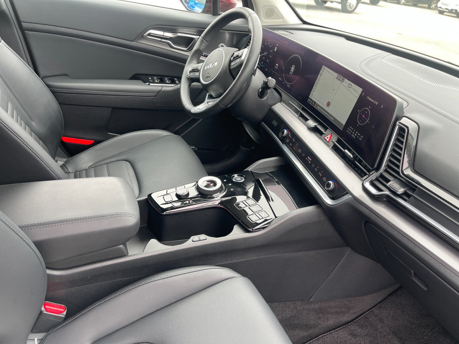 Used 2025 Red Kia SX-Prestige image 19