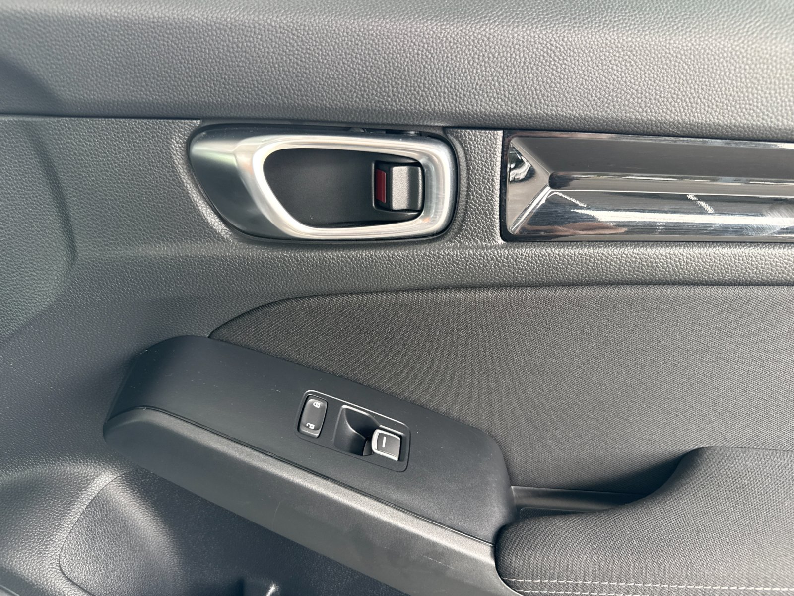 Used 2025 Urban Gray Honda Sport 4D Sedan image 18