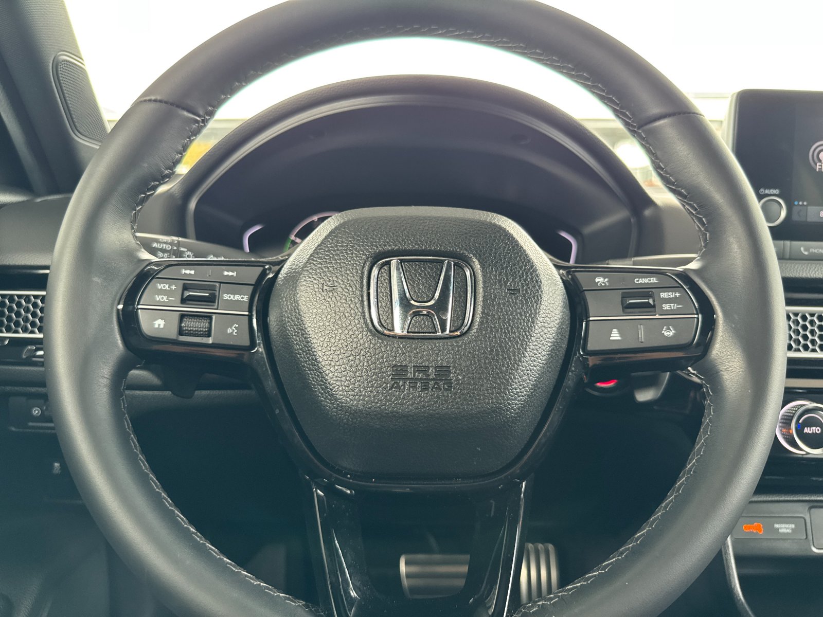 Used 2025 Urban Gray Honda Sport 4D Sedan image 24