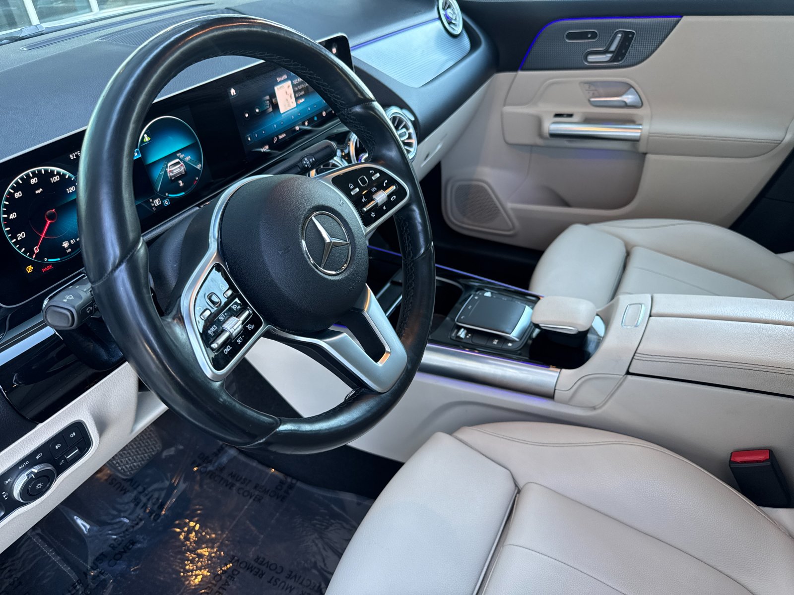 Used 2021 Polar White Mercedes-Benz GLA 250 4D Sport Utility 4MATIC® image 10