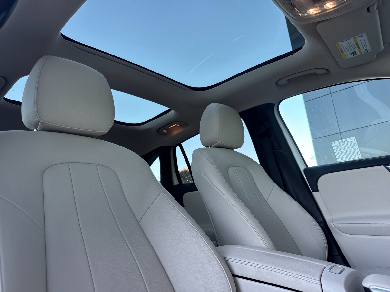 Used 2021 Polar White Mercedes-Benz GLA 250 4D Sport Utility 4MATIC® image 18