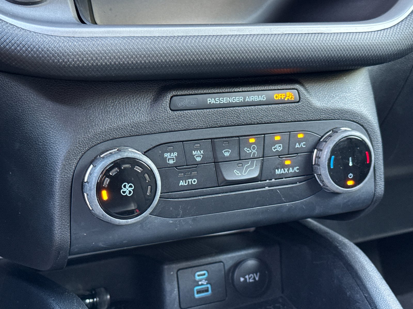 Used 2022 White Ford Big Bend image 19