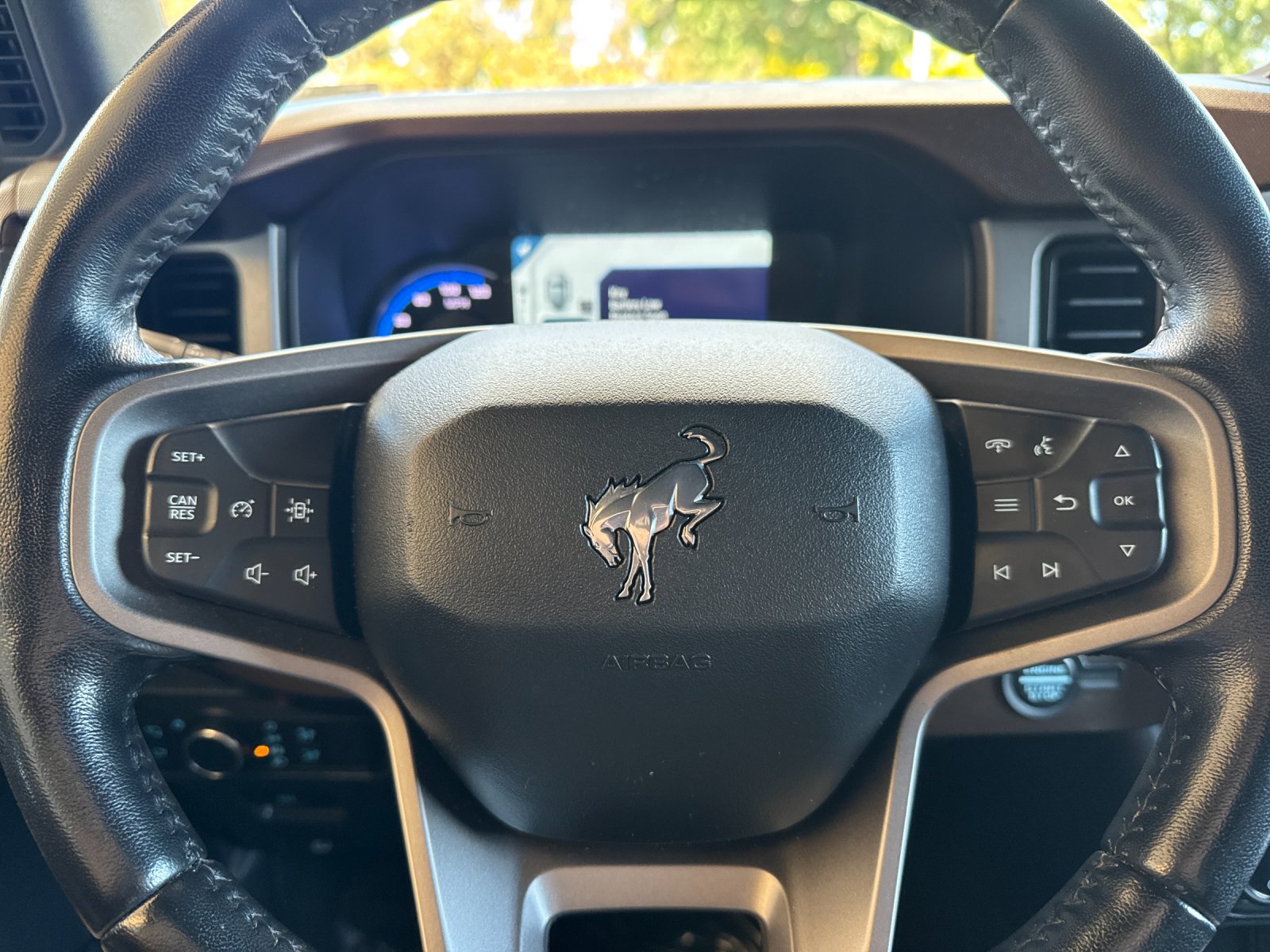 Used 2022 Green Ford Outer Banks image 23