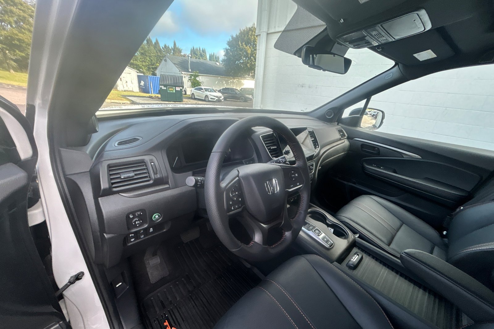 Used 2023 Lunar Silver Metallic Honda TrailSport image 9