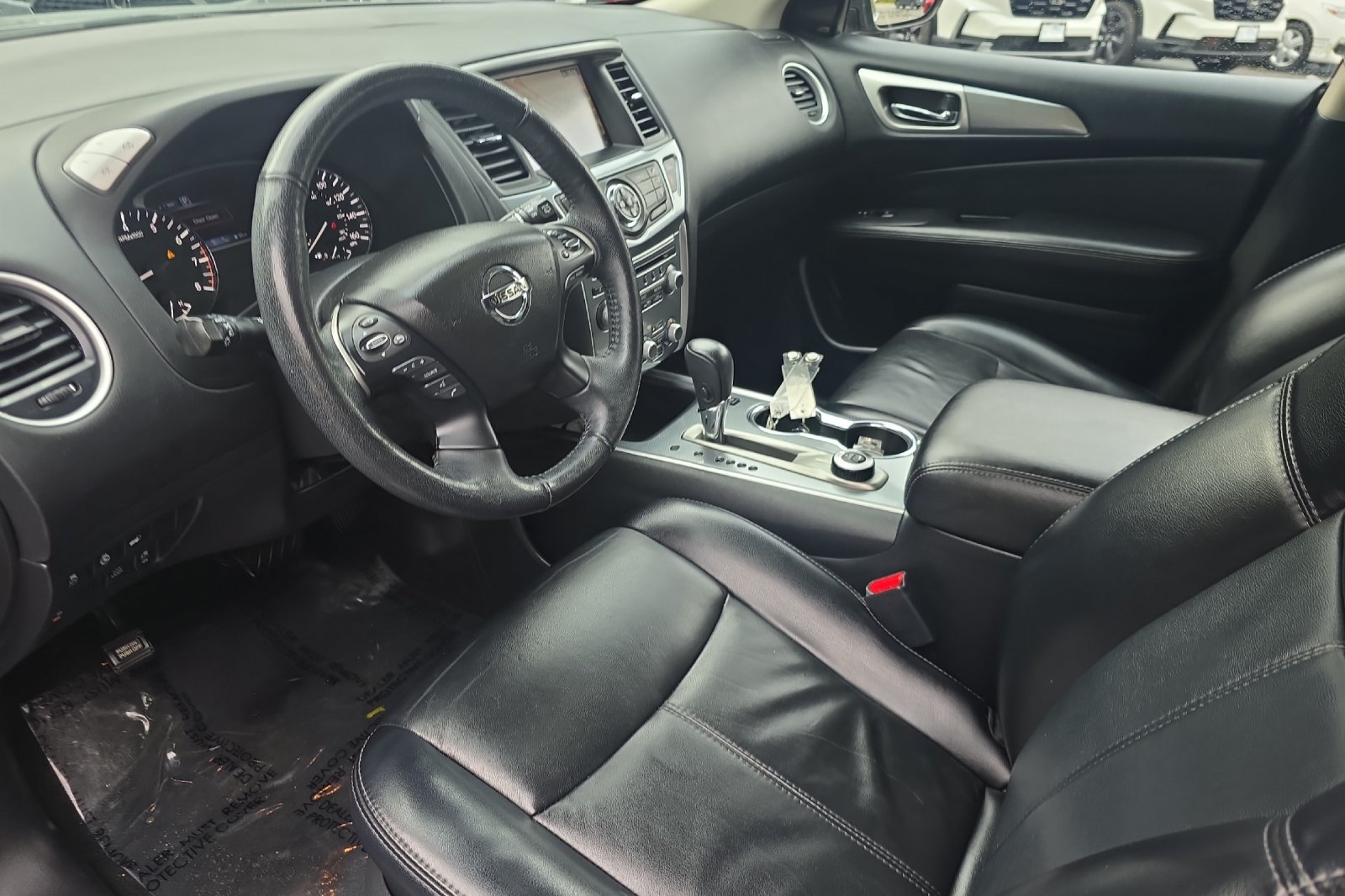 Used 2019 Gun Metallic Nissan SL image 11