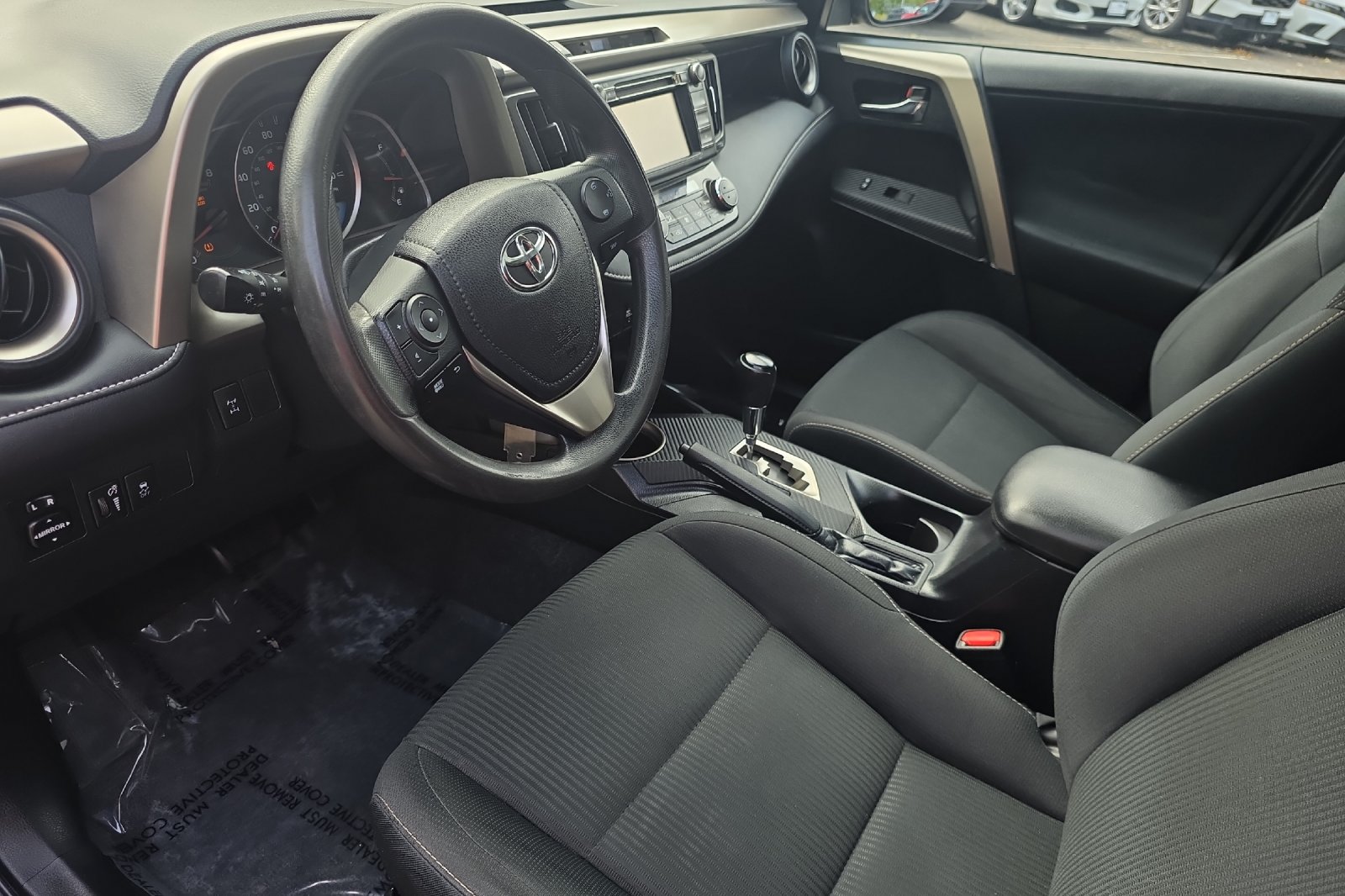 Used 2015 Magnetic Gray Metallic Toyota XLE image 11