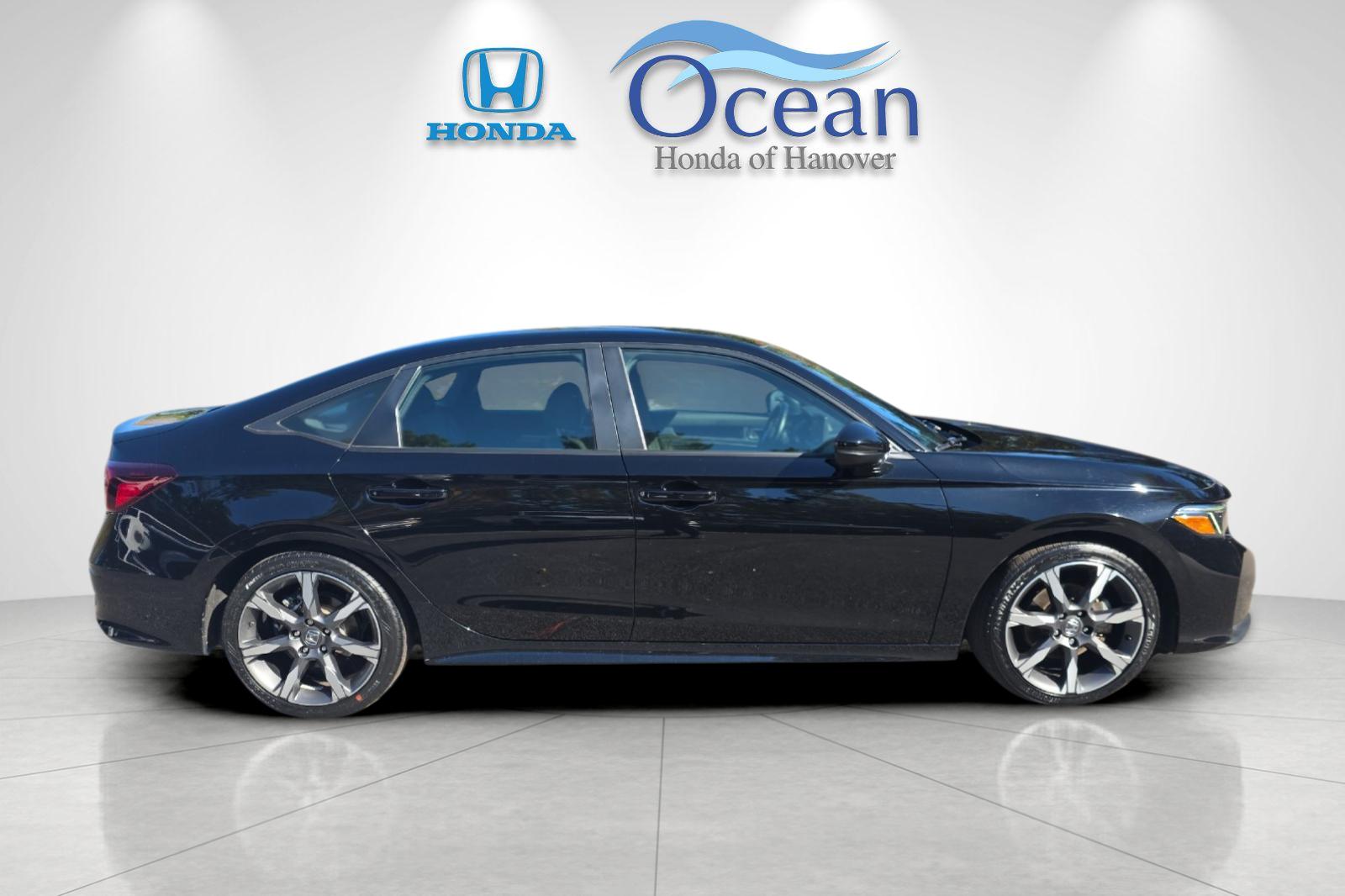 Used 2025 Crystal Black Pearl Honda Sport Touring image 2