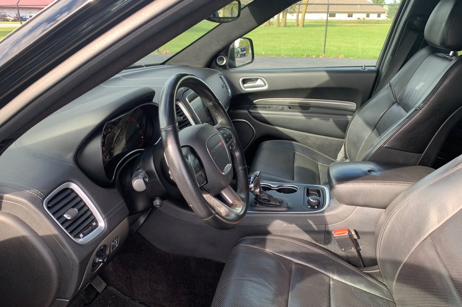 Used 2018 Black Dodge Citadel image 12