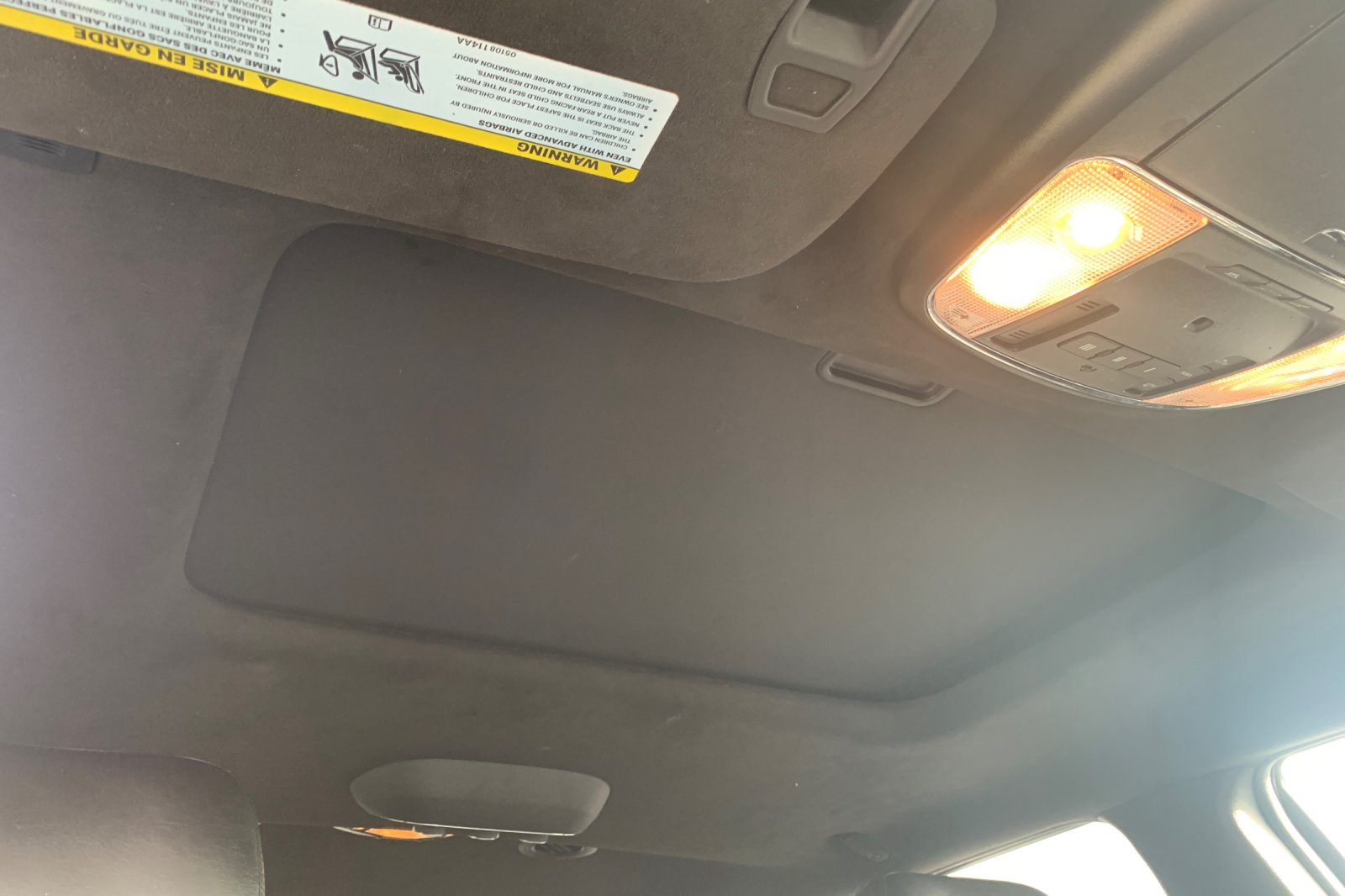 Used 2018 Black Dodge Citadel image 22
