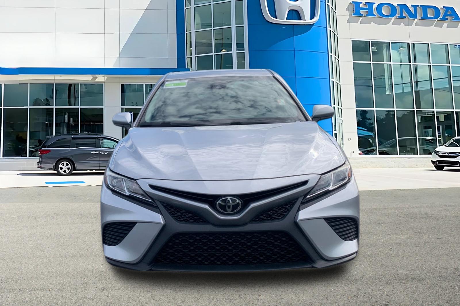 Used 2019 Silver Toyota SE image 8