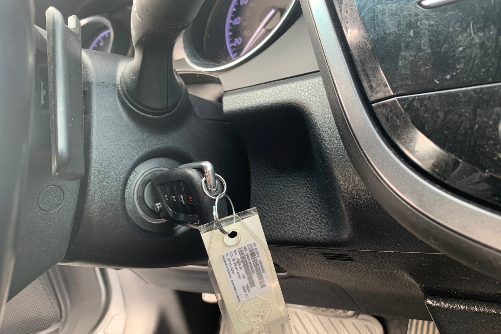 Used 2019 Silver Toyota SE image 26