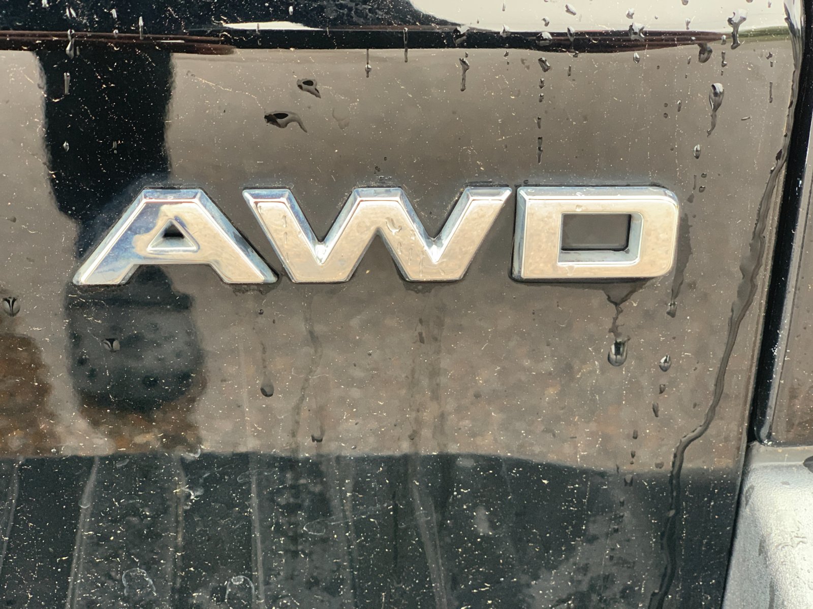 Used 2024 Black Ford Lariat image 35