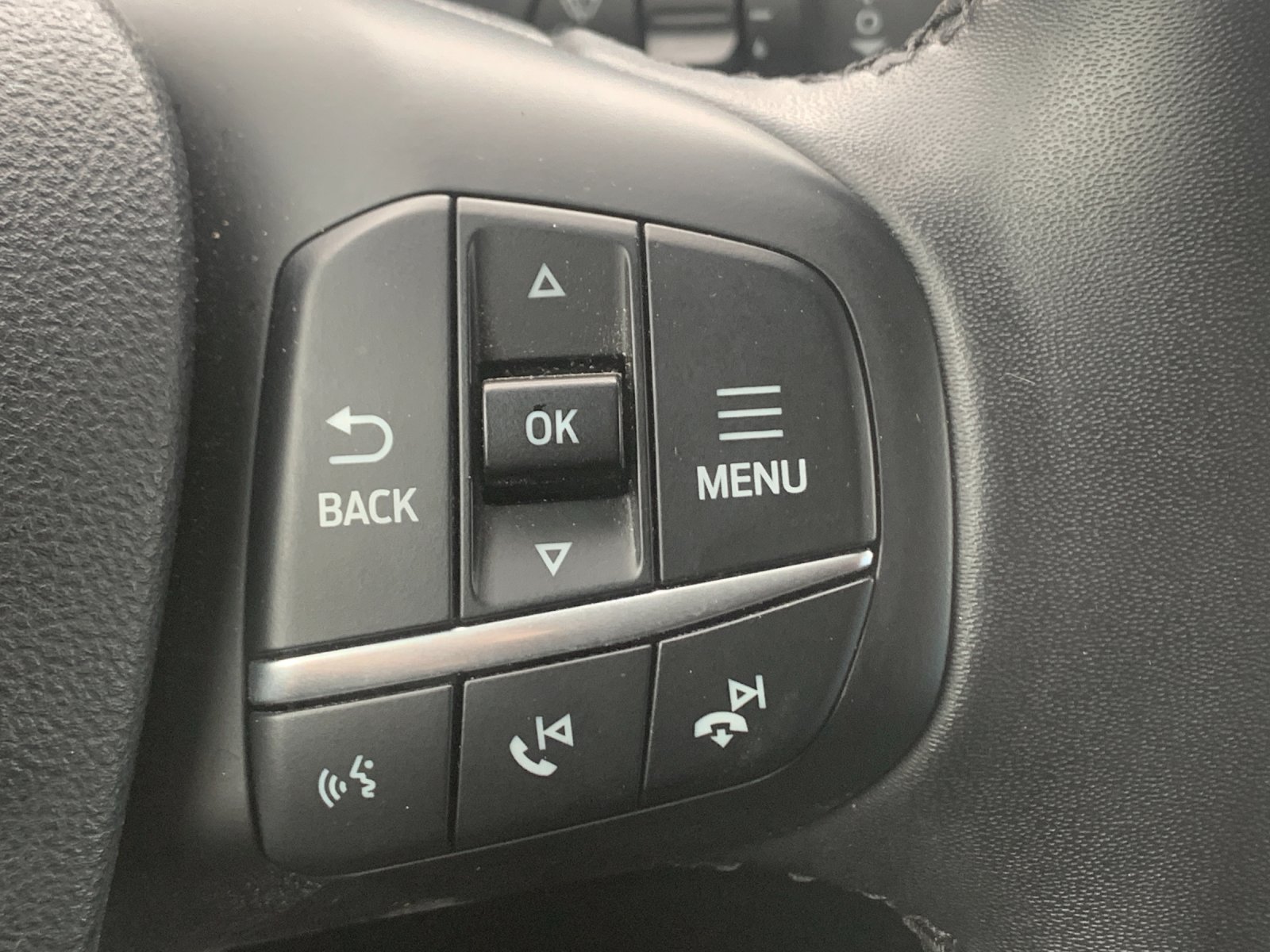 Used 2024 Black Ford Lariat image 30
