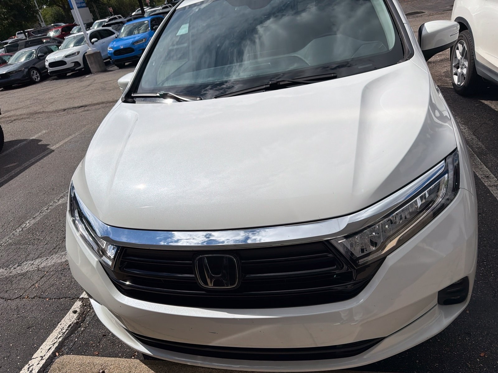 Certified Used 2023 Platinum White Pearl Honda EX-L image 2