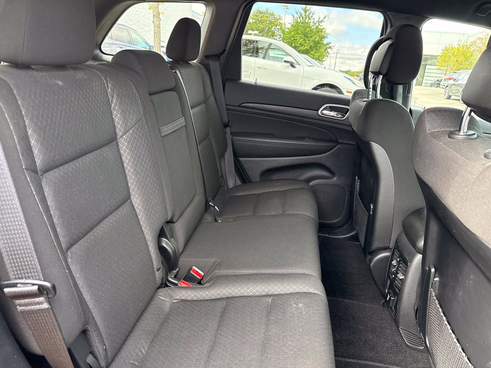 Used 2021 Diamond Black Jeep Laredo E image 15