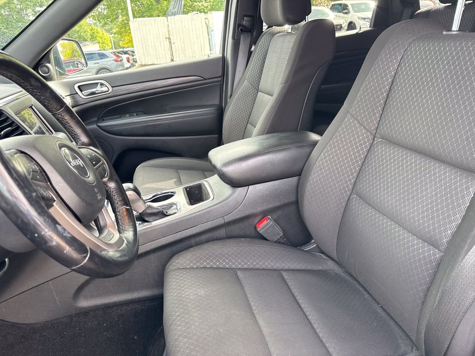 Used 2021 Diamond Black Jeep Laredo E image 26