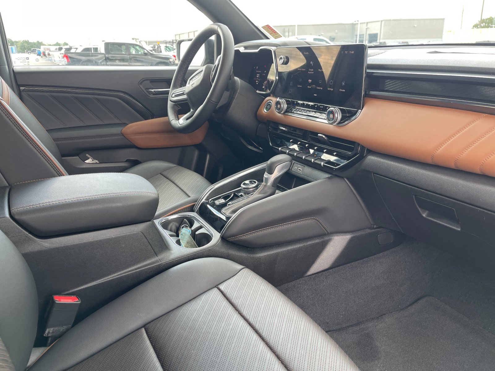 Used 2024 Black GMC AT4 image 17