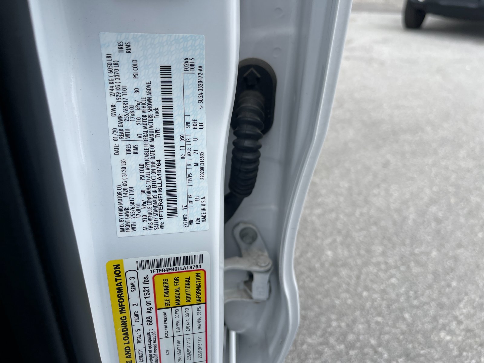 Used 2020 Oxford White Ford XLT image 32