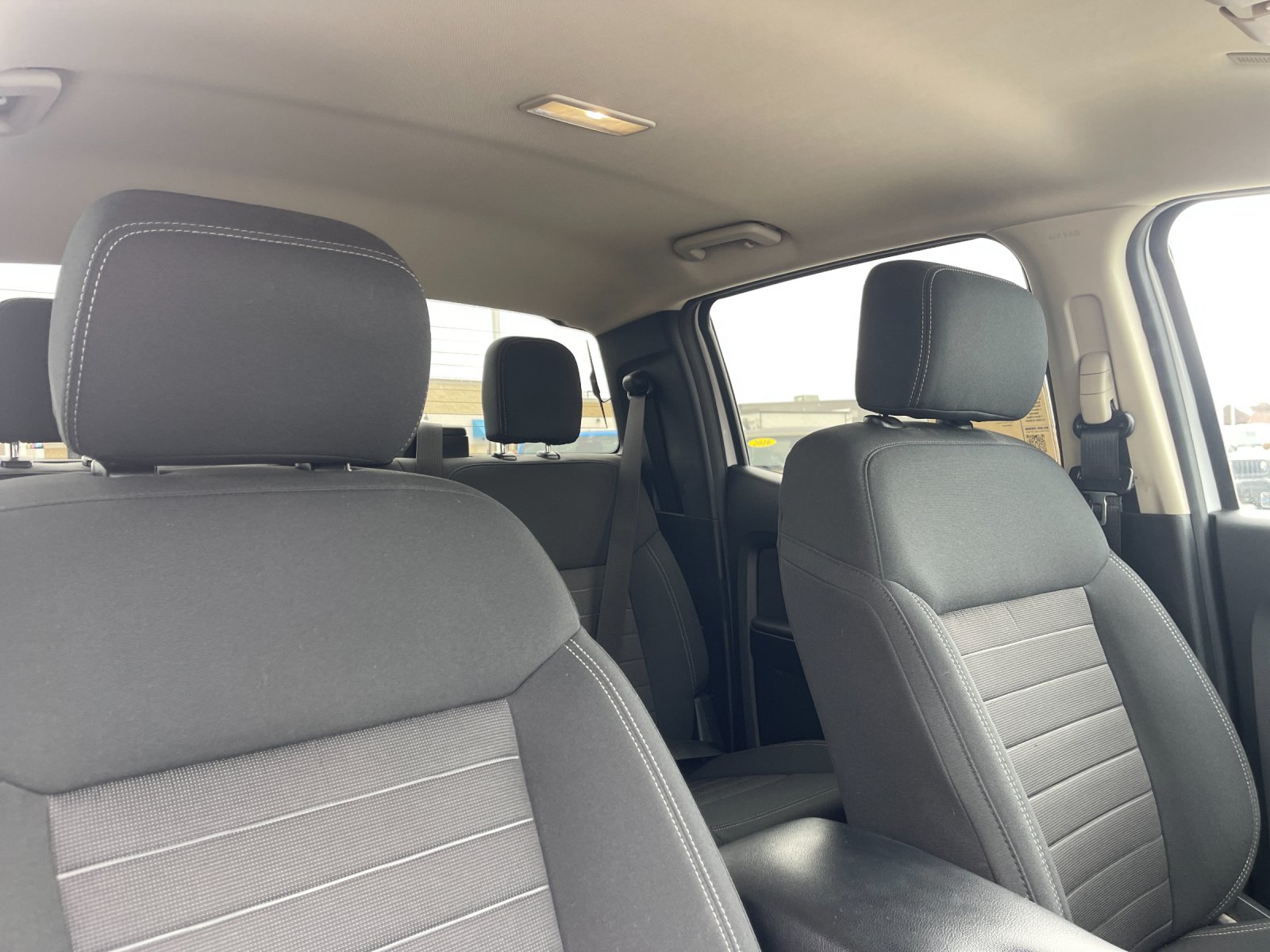 Used 2020 Oxford White Ford XLT image 18