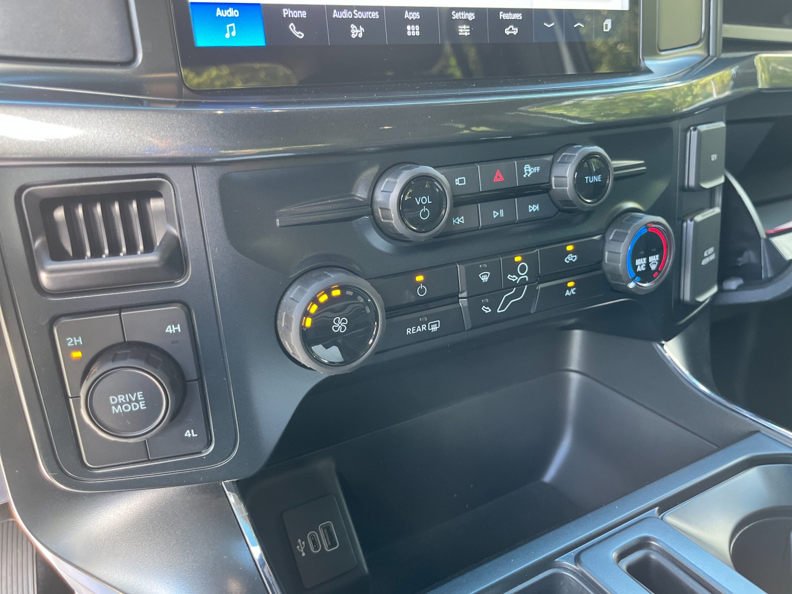 Used 2025 White Ford STX image 23