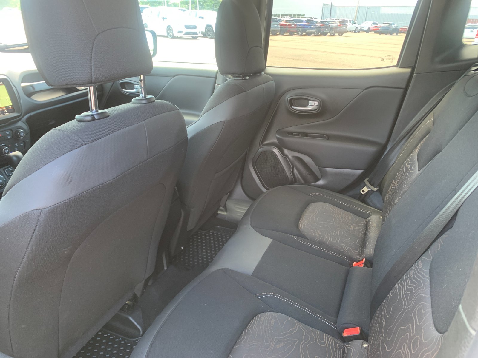 Used 2023 Gray Jeep Latitude image 15