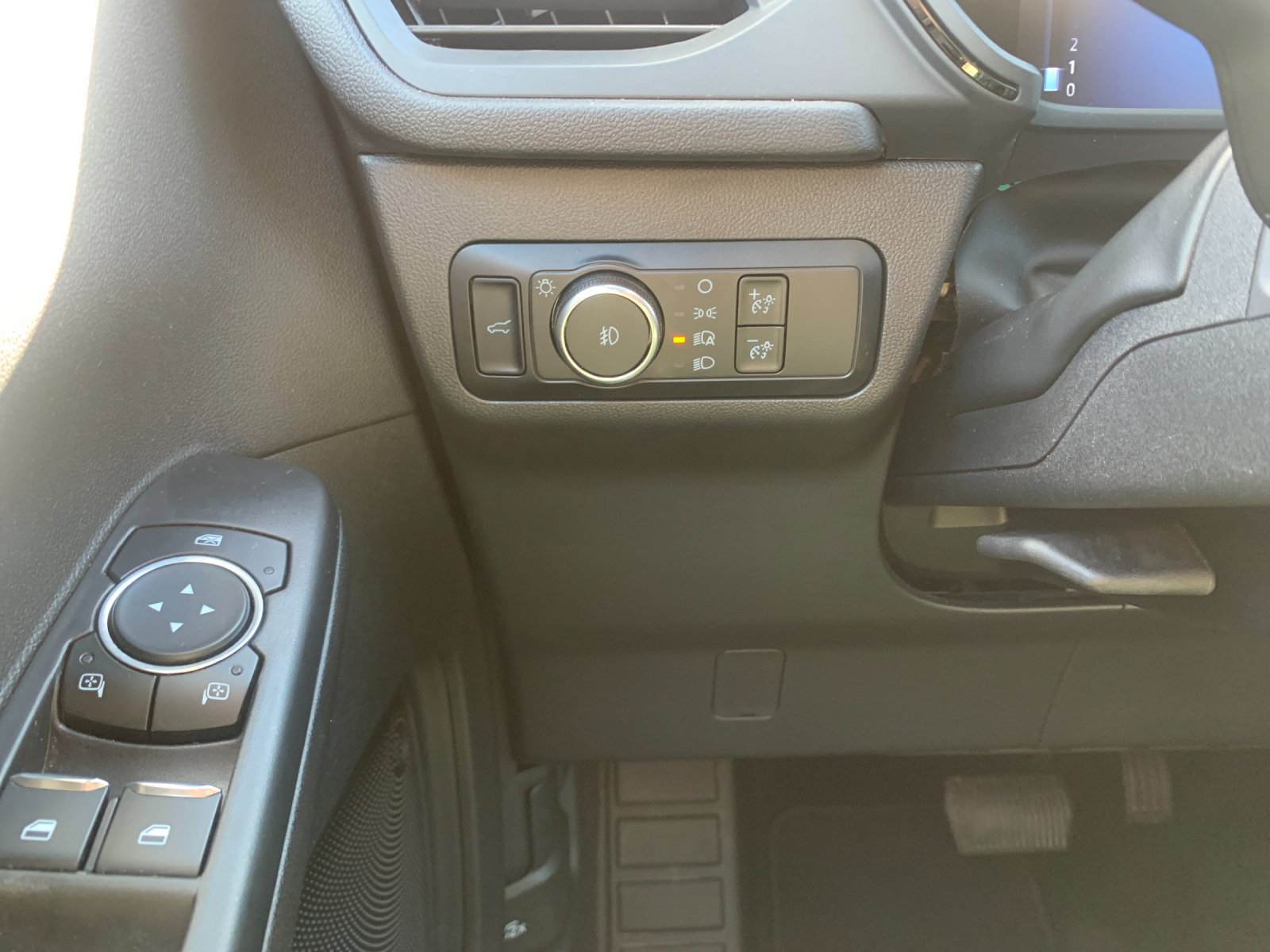 Used 2025 Blue Ford ST-Line Select image 33