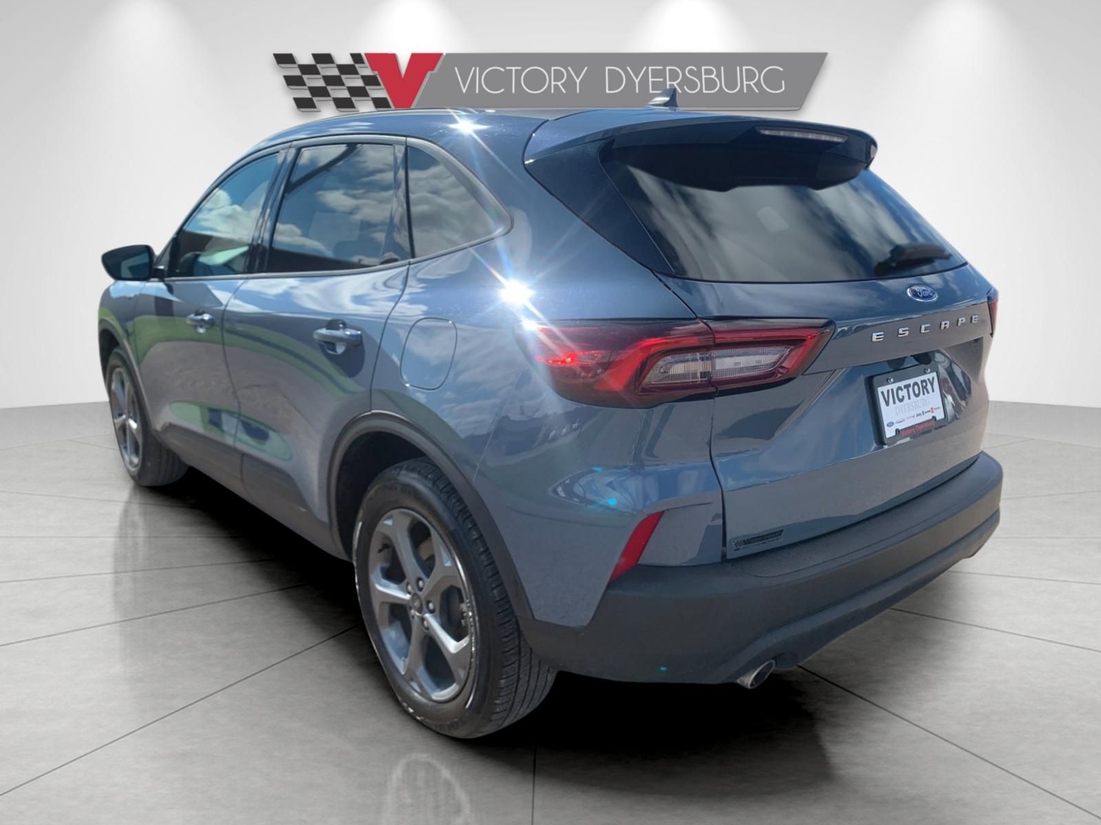 Used 2025 Blue Ford ST-Line Select image 6