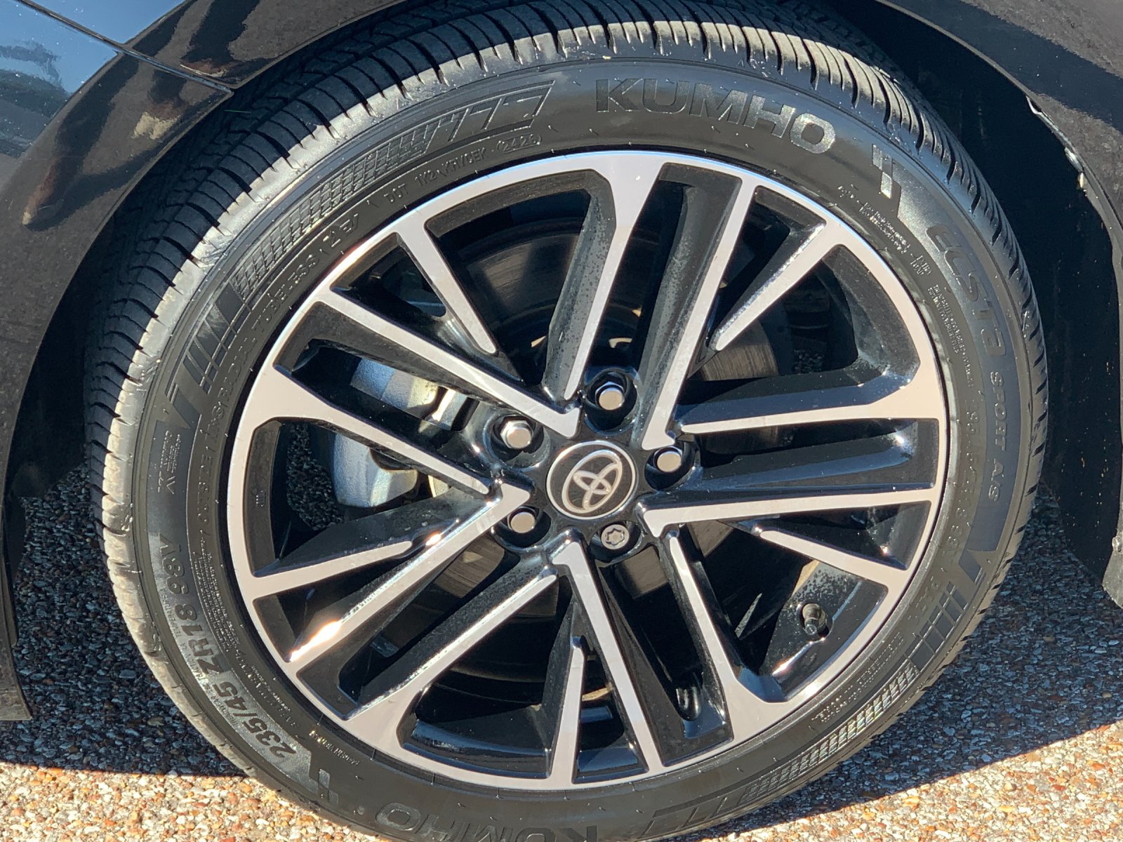 Used 2025 Black Toyota XLE image 34