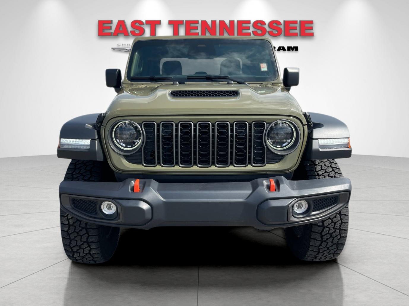 Used 2026  Jeep Mojave image 9